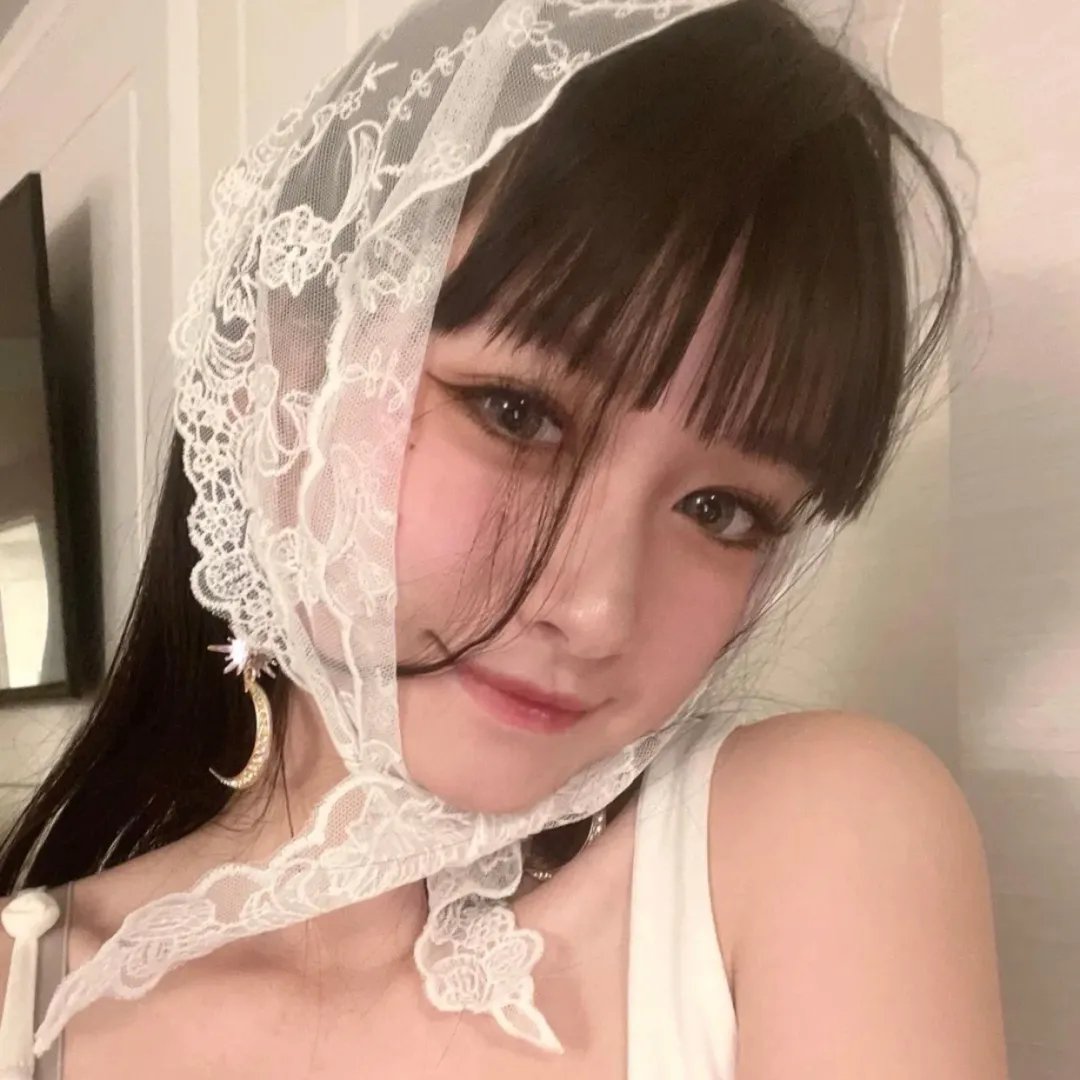 灵异女仆第四季 封面