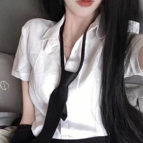 脱线帝国 封面